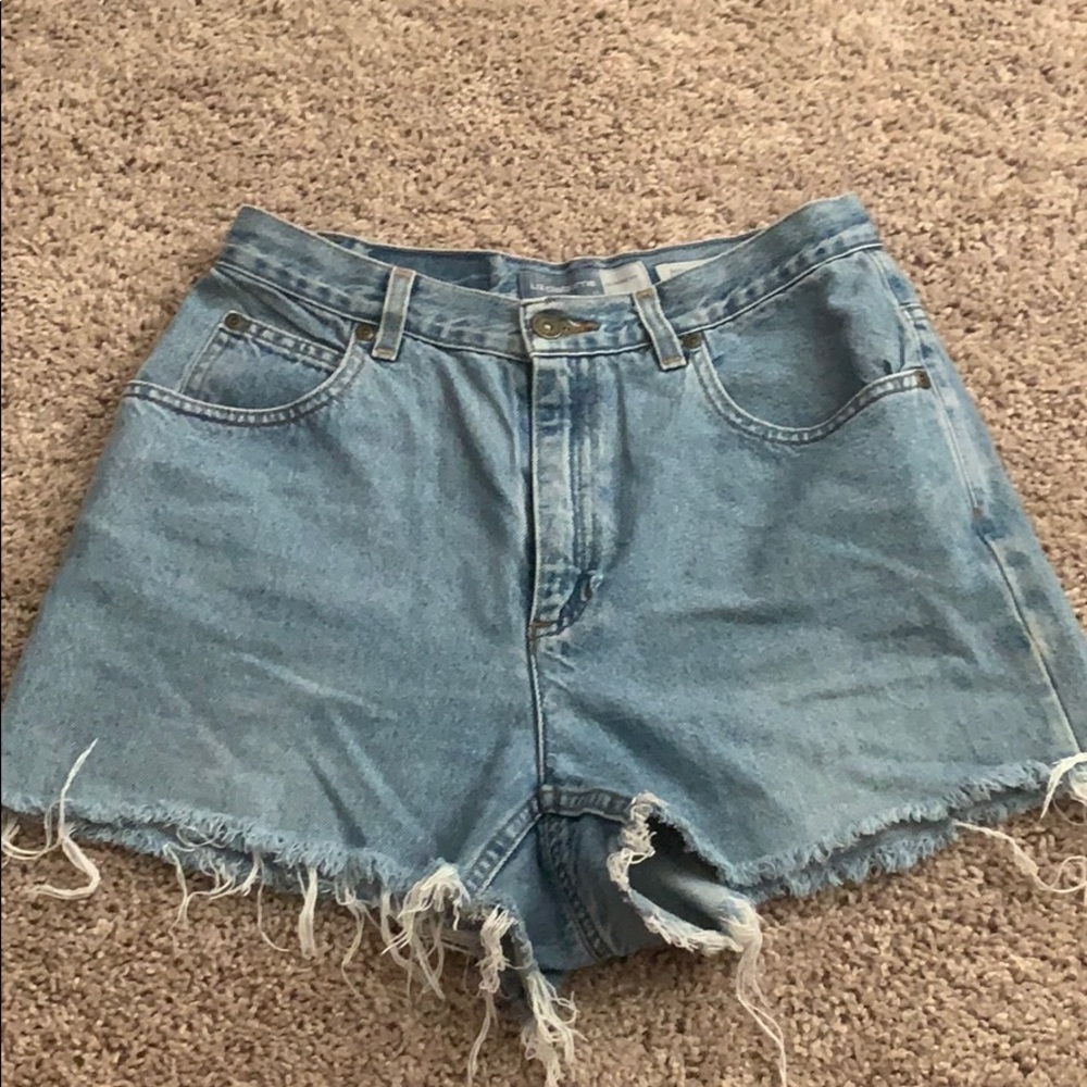 LIZ CLAIBORNE high waisted shorts